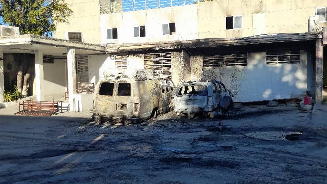 You are currently viewing Sòti Lopital Inivèsite Leta Dayiti rive Bernard Mevs, yon sistèm sante ki kontinye fèmen pòt li an Ayiti